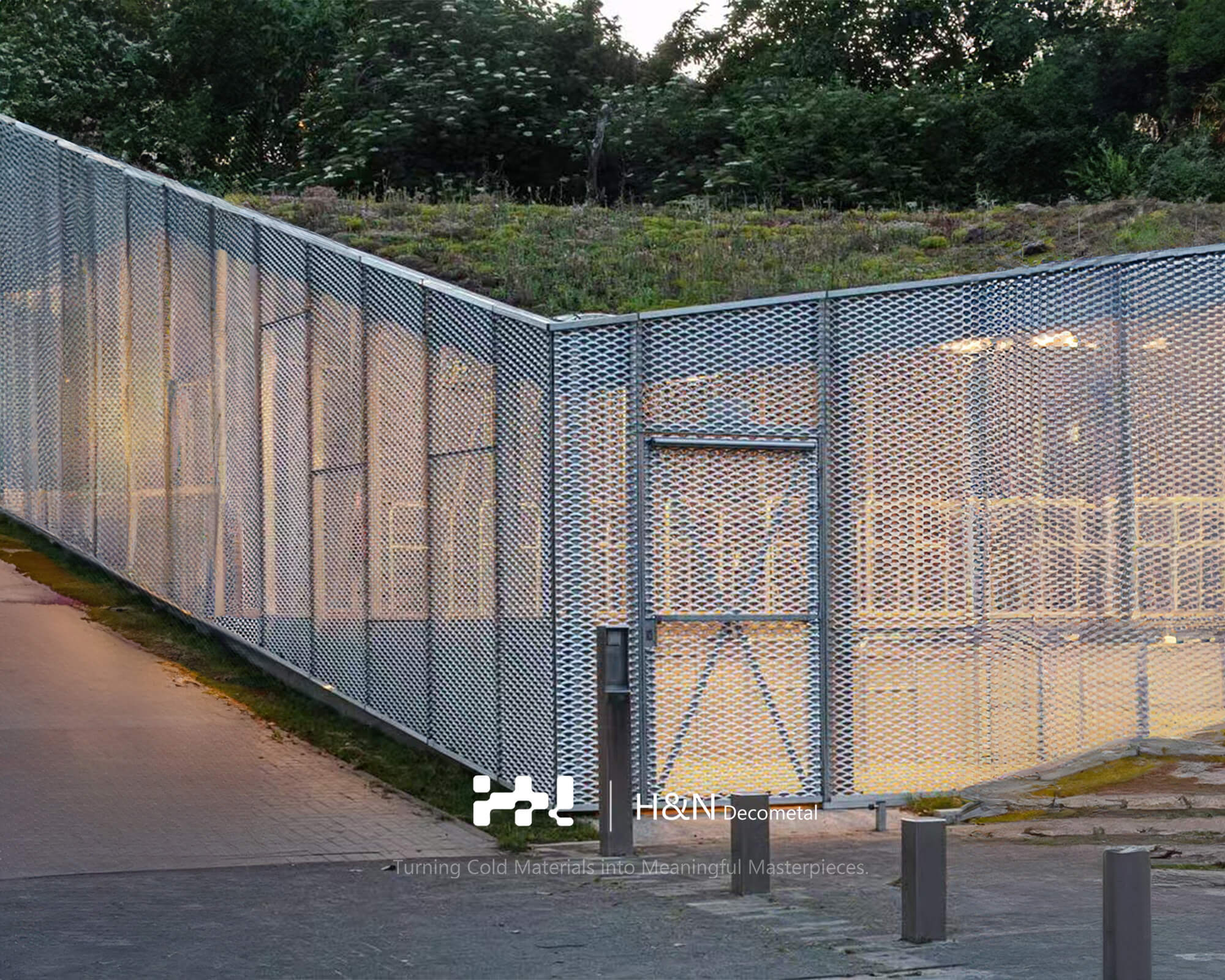 屋外ガーデン用の耐久性に優れた防錆アルミメッシュ - 佛山HNメタル
