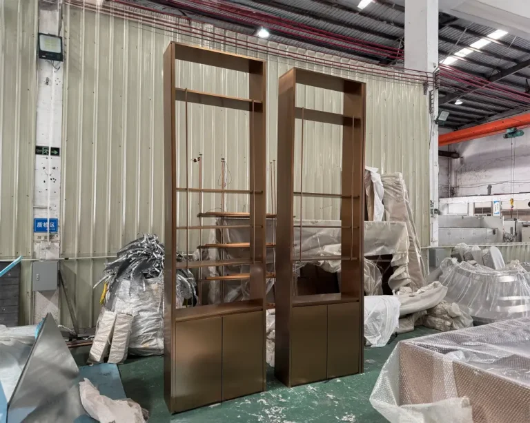 Custom Metal Lockers for Businesses & Commercial Spaces