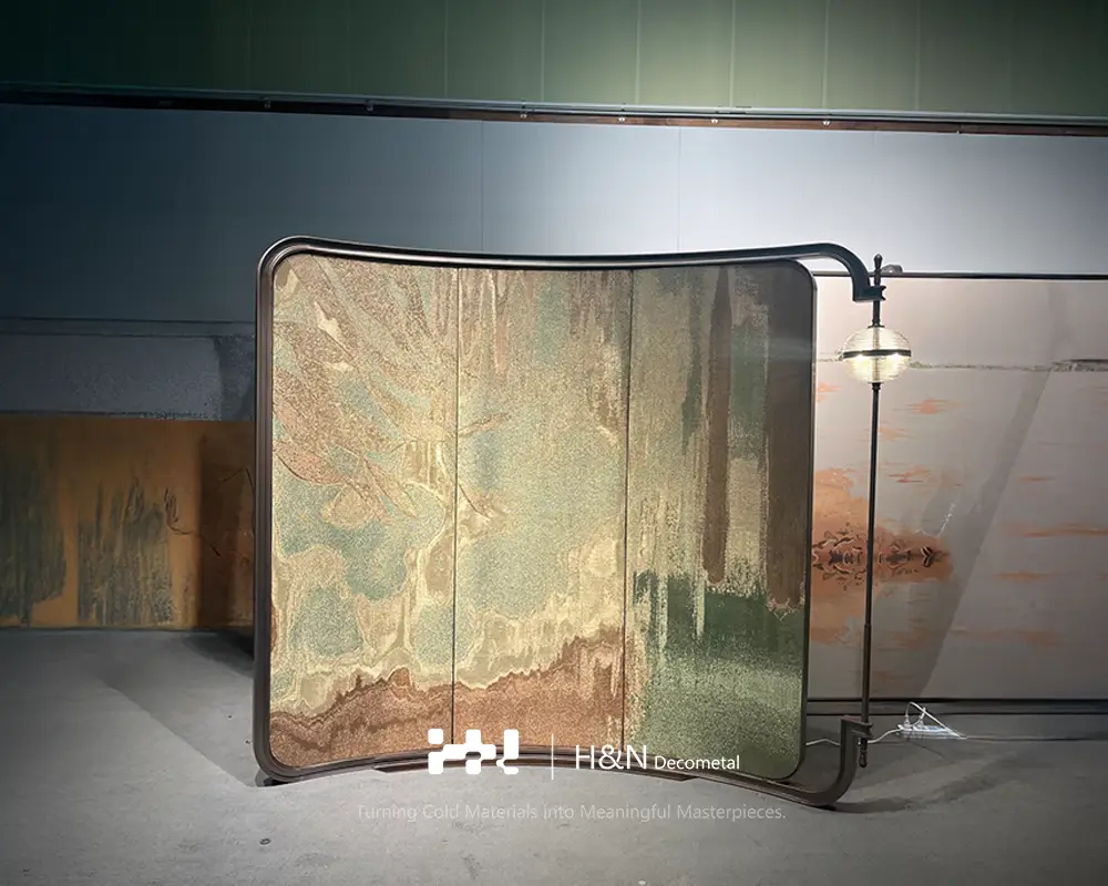 Glass Screen Rounded Custom Wire-reinforced Curved Tempered Glass Divider - Foshan HN Metal
