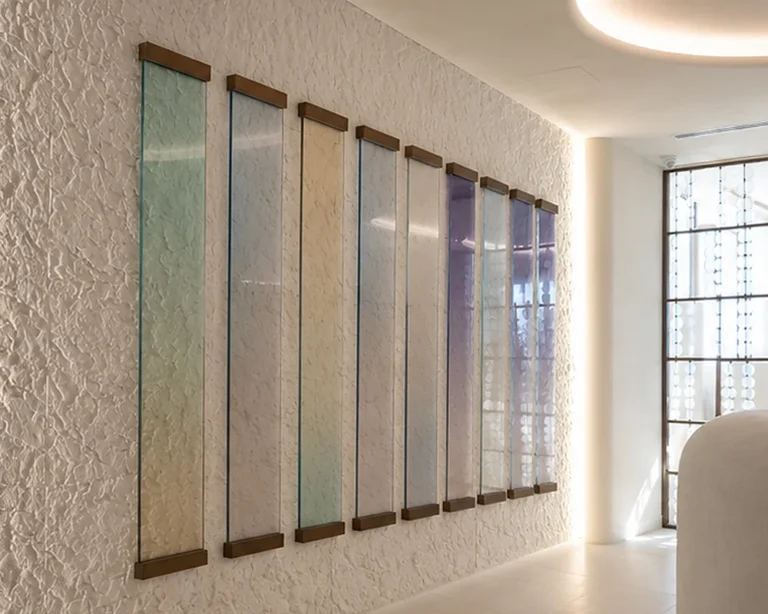 Color_Gradient_Glass_Wall_Art