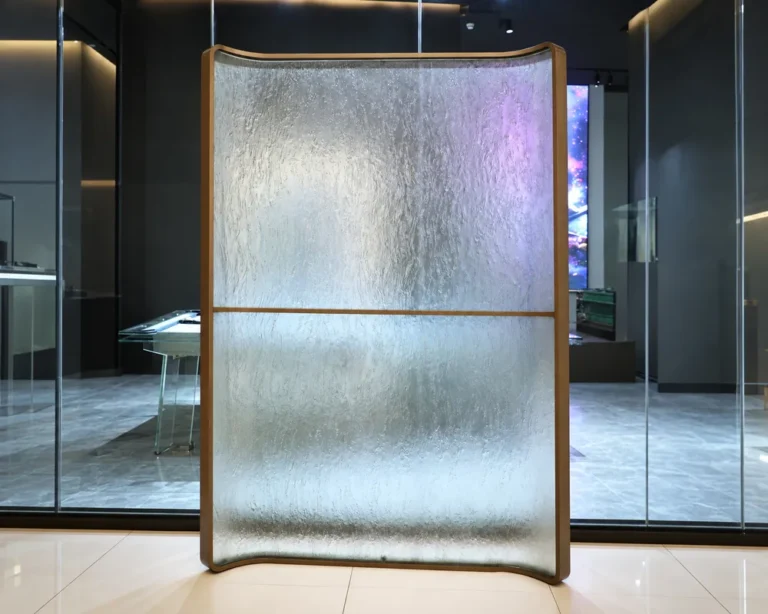 custom_curved_textured_glass_partition